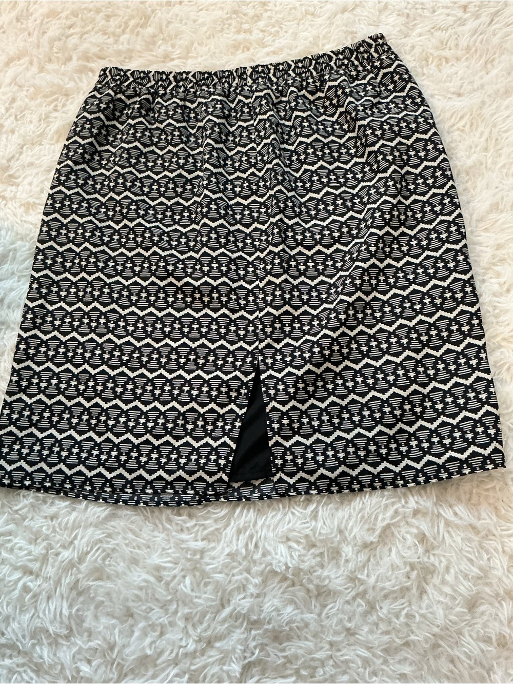 LOFT Black White Geometric Print Mini Skirt Elastic Waist Pull-On Size M NWT - Picture 13 of 14